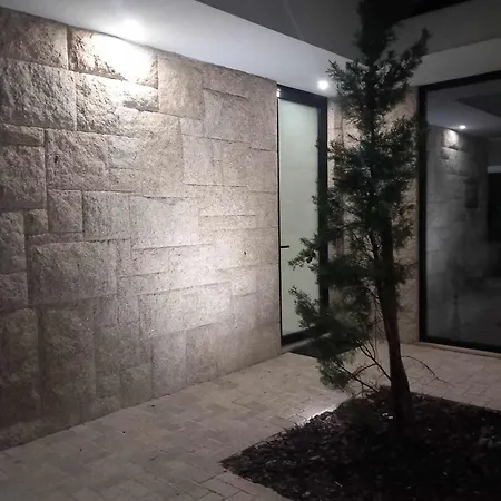 Casa De Silvares סלוריקו דה באשטו