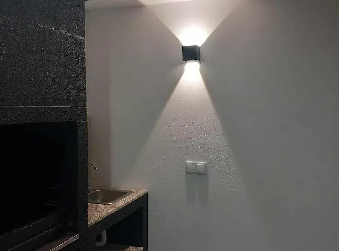 Casa De Silvares 4* セロリコ・デ・バスト