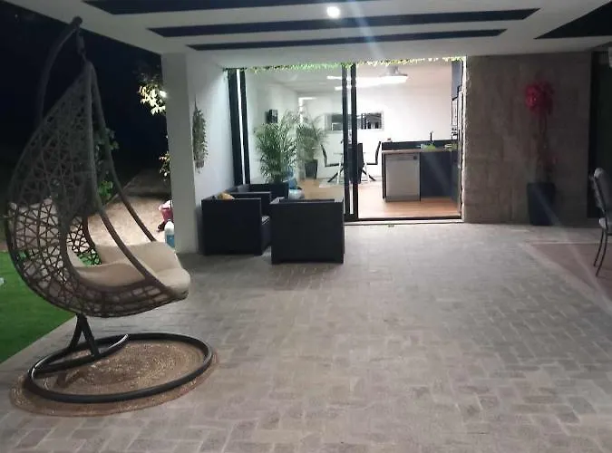 Casa De Silvares セロリコ・デ・バスト